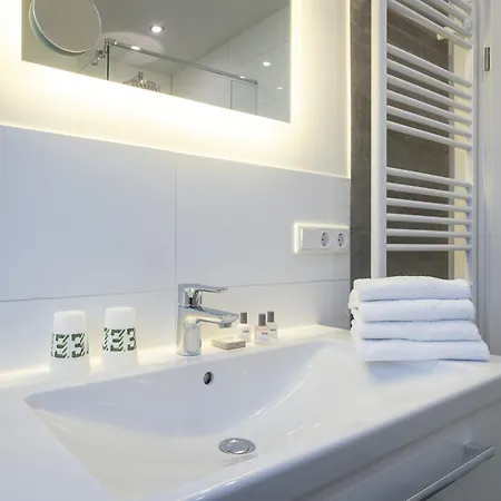 Hotel Tweed 3*