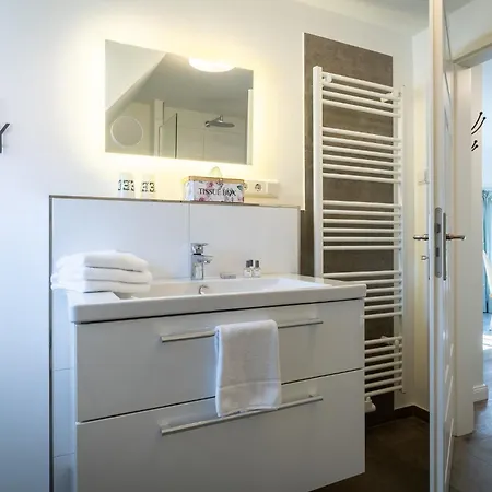 Hotel Tweed 3*