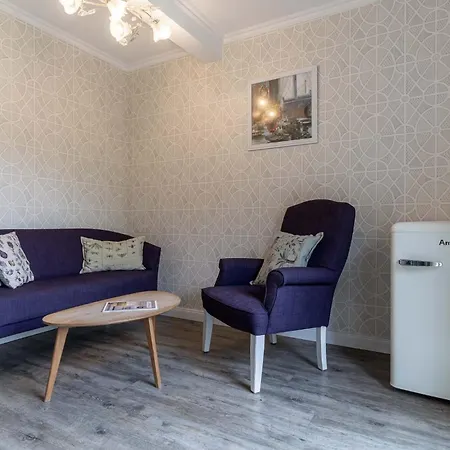 Tweed Hotel